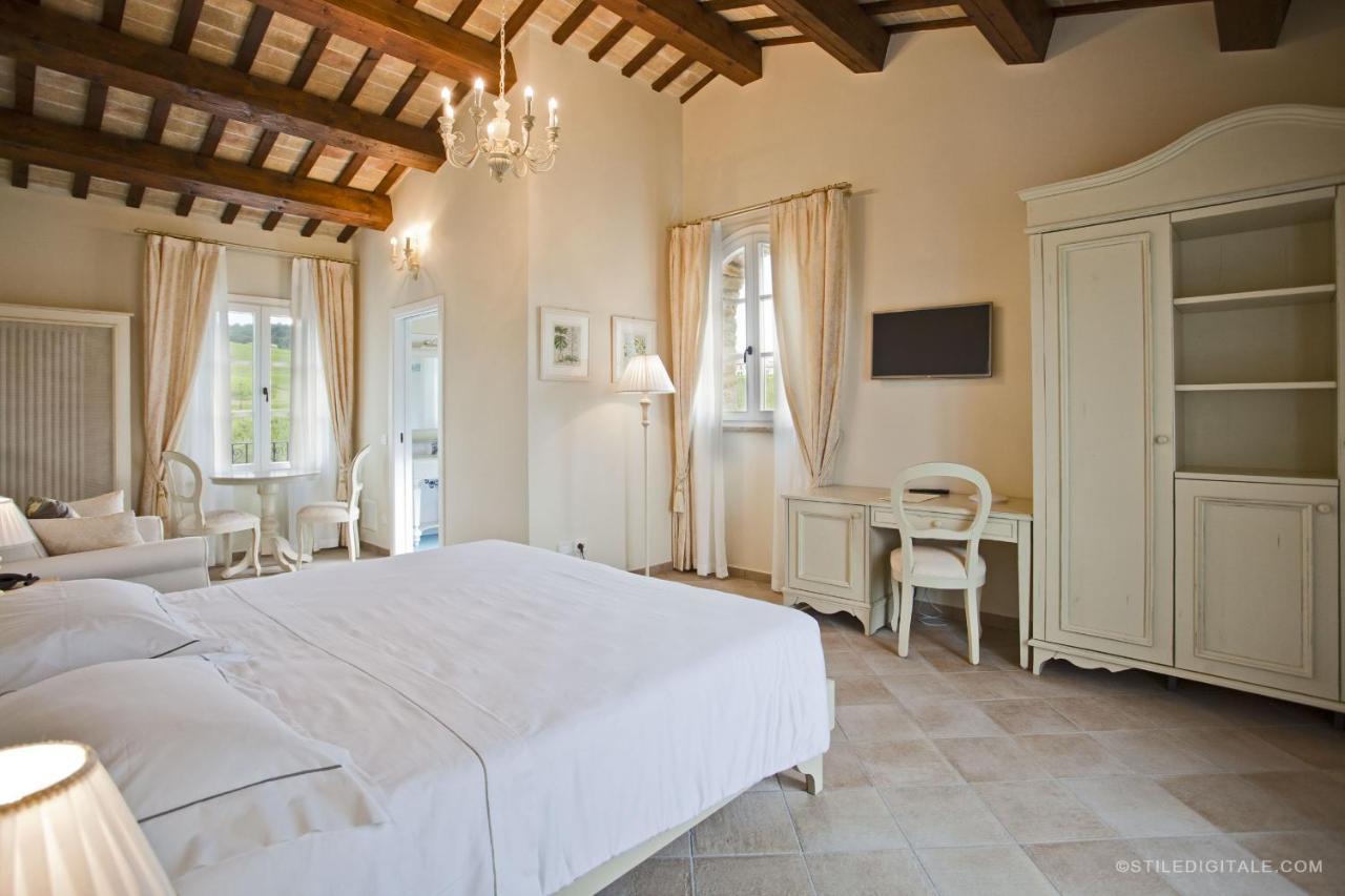 Borgo Conde Wine Resort Forli Exterior photo